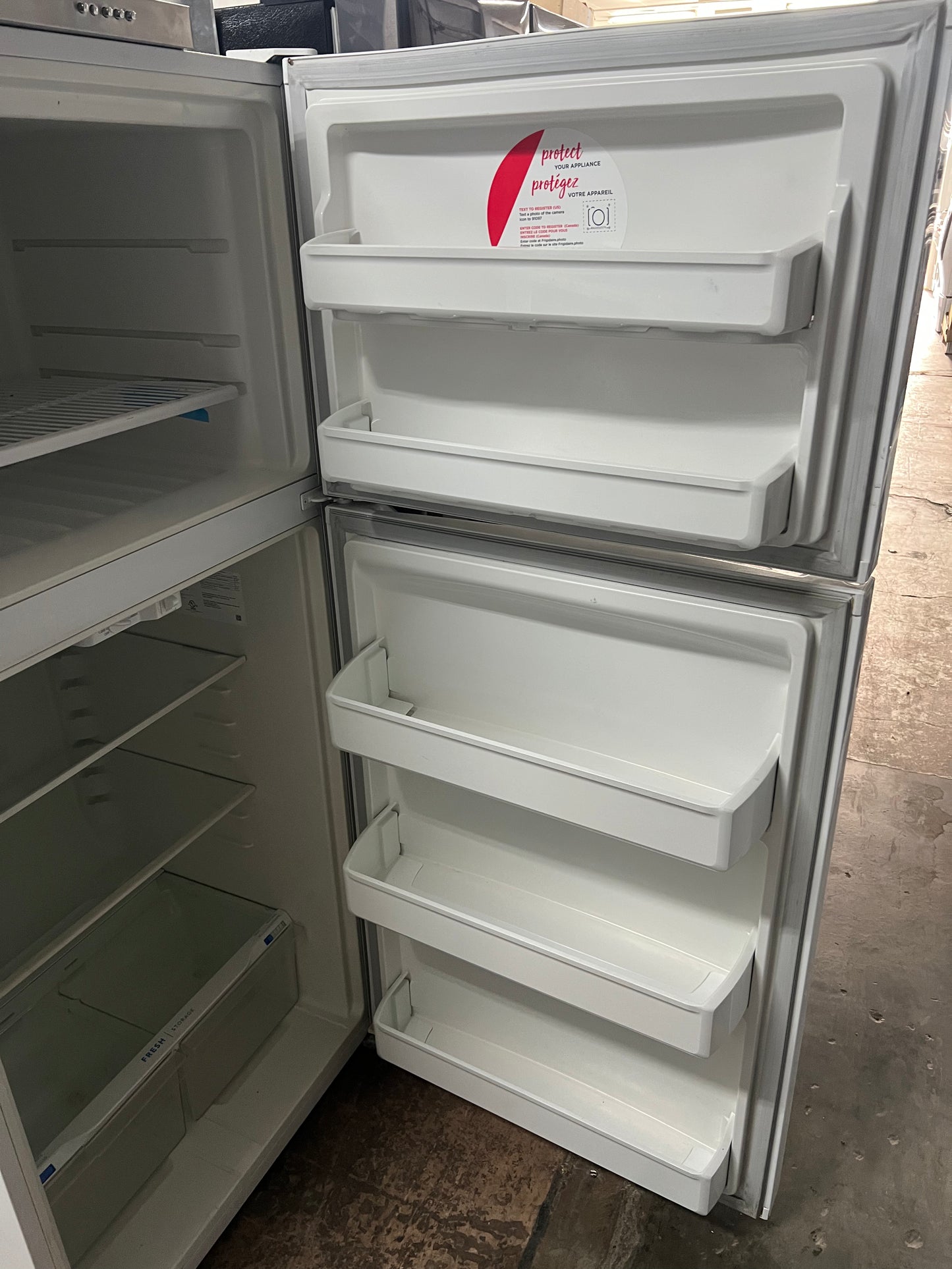 Frigidaire 30 Top Freezer Refrigerator In White, FFTR1835VW2, 444324