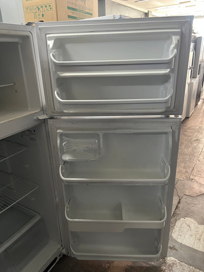 Kenmore 30 Top Freezer Refrigerator In White, 253.6041261E, 444325