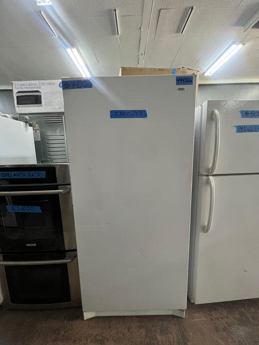Kenmore Single Door Upright Freezer In White, 253.9280212, 444326