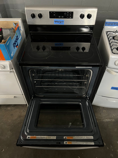 30 Whirlpool 5.3 Cu.Ft Electric Glass Top Range In Stainless Steel, WFE320M0JS4, 444327