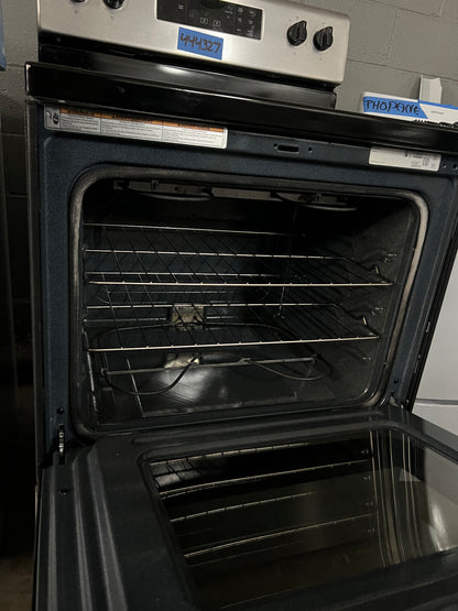 30 Whirlpool 5.3 Cu.Ft Electric Glass Top Range In Stainless Steel, WFE320M0JS4, 444327