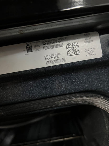 30 Whirlpool 5.3 Cu.Ft Electric Glass Top Range In Stainless Steel, WFE320M0JS4, 444327