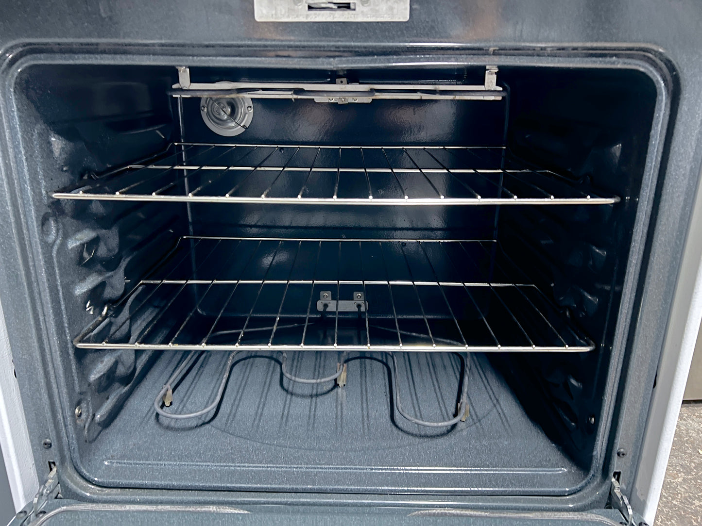 GE Electric Range 240V 30 inch 4 Burner , Oven , White , JB258DM2WW , 373824