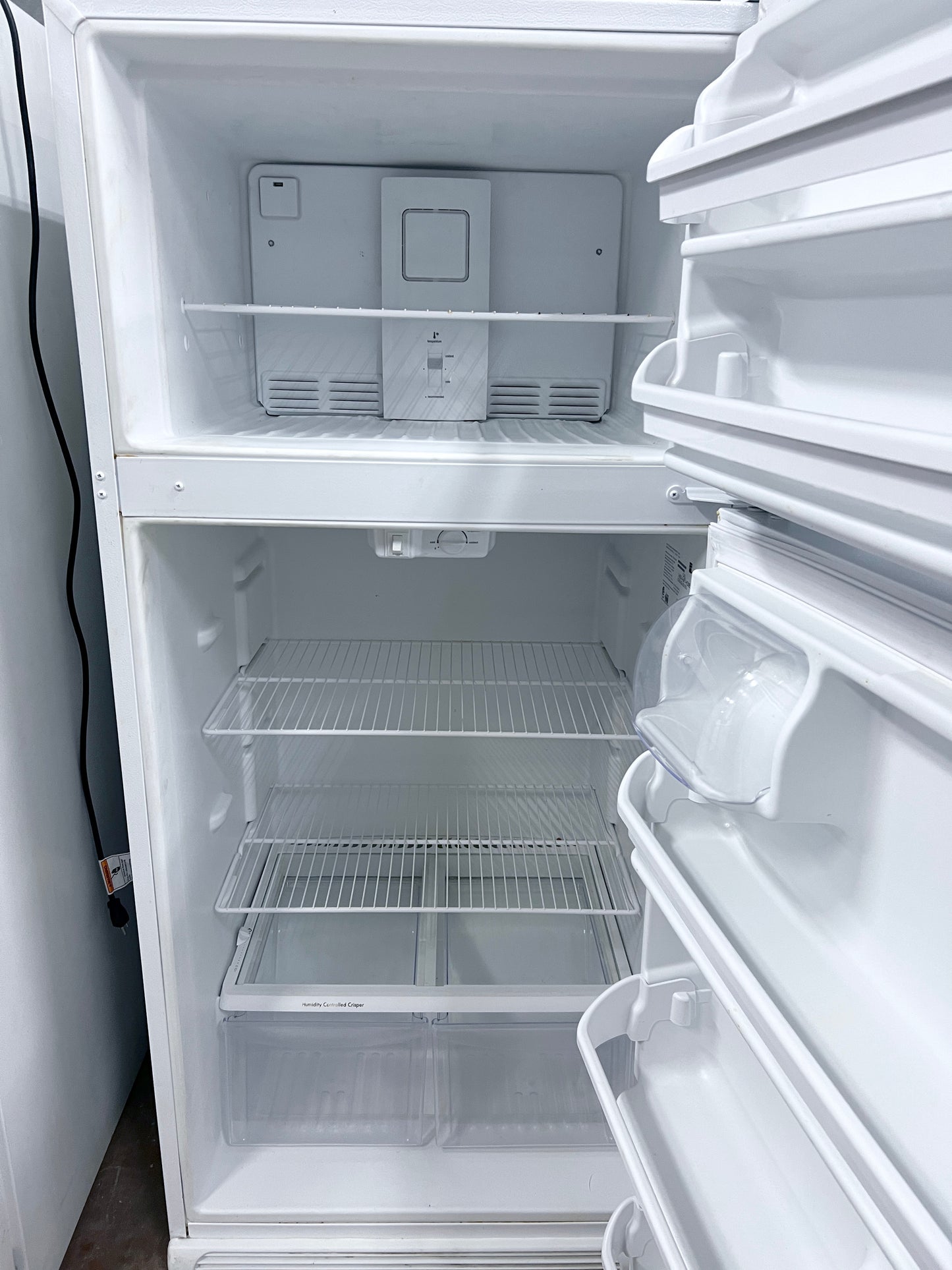 Kenmore Top Freezer White Refrigerator 18 Cu Ft 253.60412410 , 30 Inch , 373822