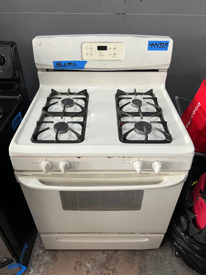 Kenmore Gas Range In White, Used In Good Condition, 444329