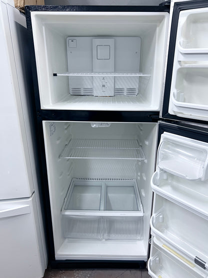 Frigidaire Top Freezer Refrigerator Stainless Steel FFTR2021TS1 , 30 Inch 373823