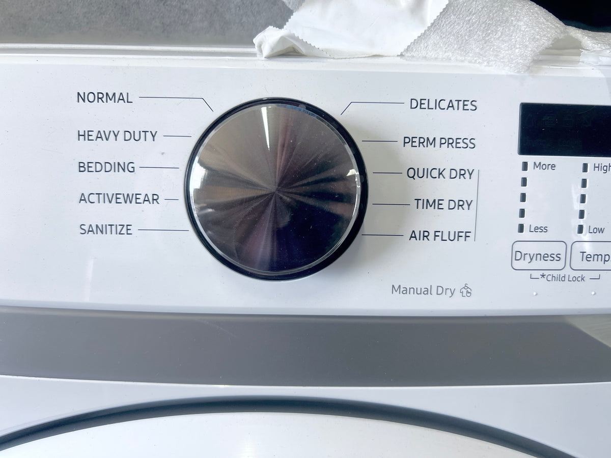 Samsung  DVE45T6000W  Front Load Electric Dryer 7.5 Cu. Ft., 10 Dryer Programs, Smart Care, Sensor Dry, Sanitize, Wrinkle Prevent, Eco Dry, ADA White New Open Box 27 Inch 444391