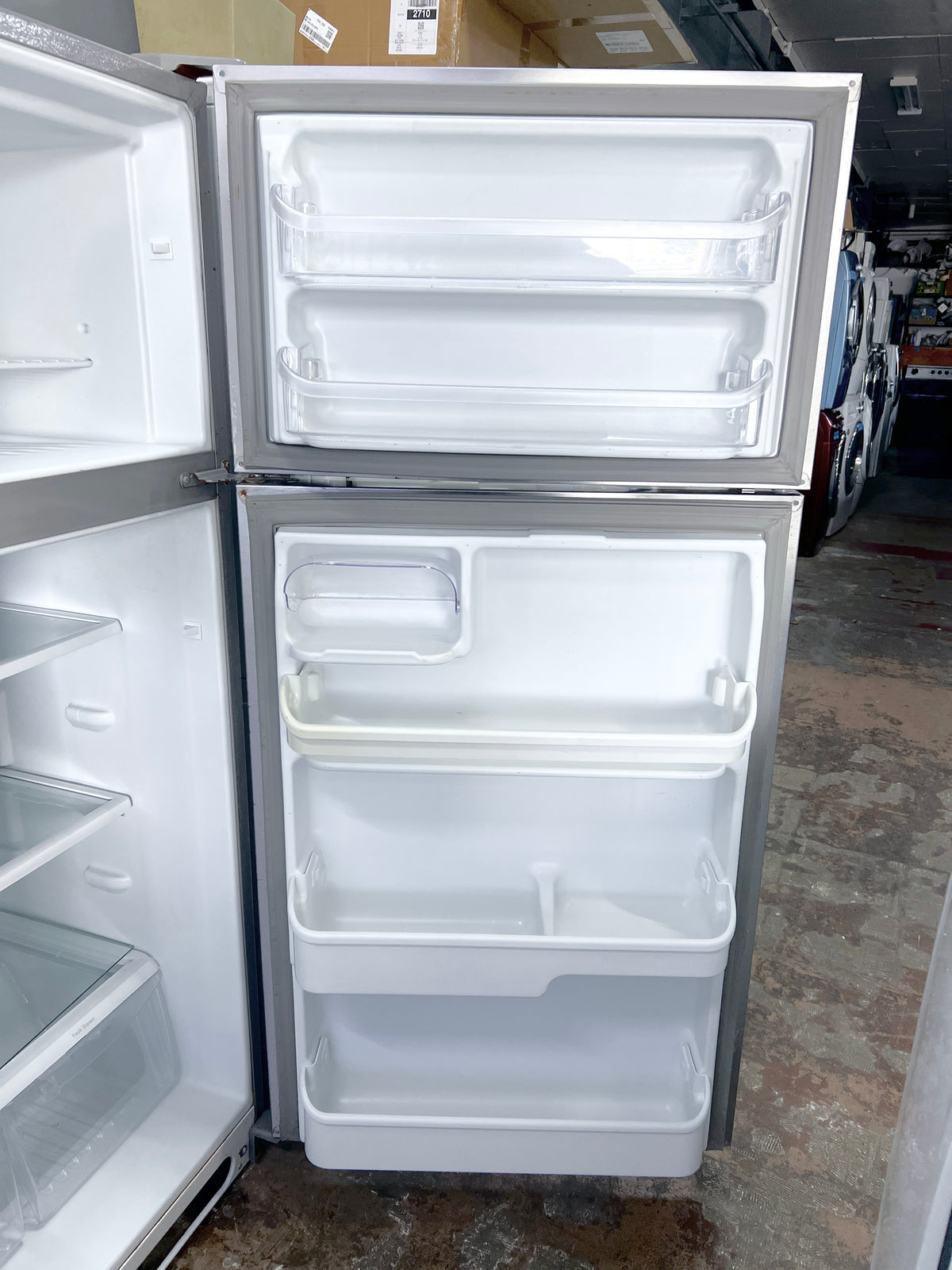 Frigidaire Gallery 30 Inch Top Freezer Stainless Steel Refrigerator 18 CU Ft , 373829