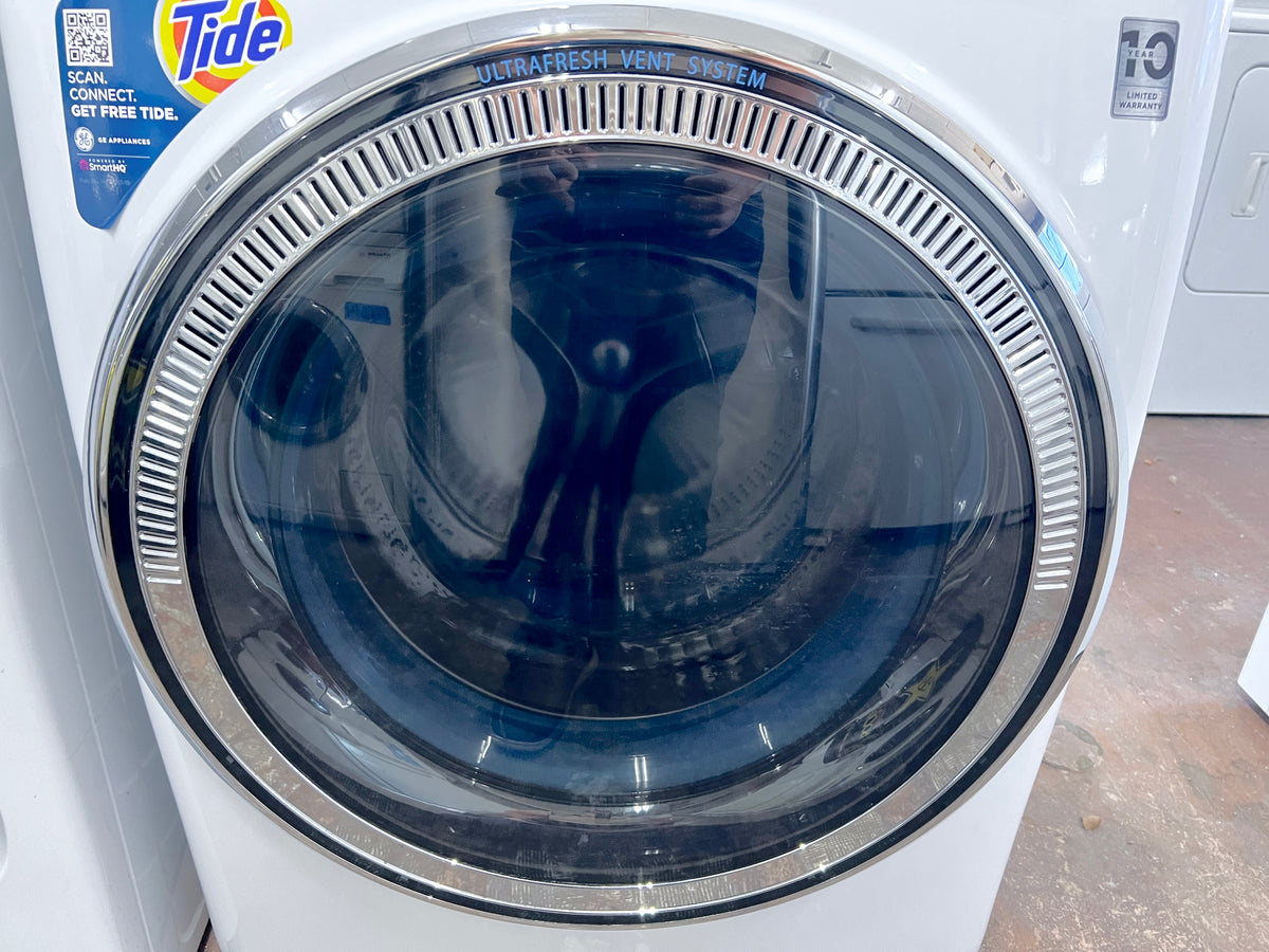 GE GFW650SSNWW 28 Inch Front Load Smart Washer 4.8 Cu. Ft., OdorBlock, Microban, SmartDispense, PowerSteam, 12 Cycles, 9 Options, Sanitize + Allergen, UltraFresh, ADA, ENERGY STAR, 373836