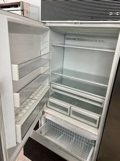 Subzero Built In 36 Inch Bottom Freezer Refrigerator,550,Panel Ready Black , Used and Working,  888099