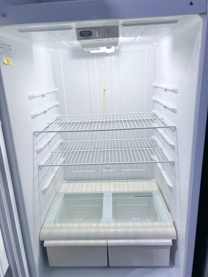 28 Inch GE Top Freezer White Refrigerator GTS18CCSARWW , 373851