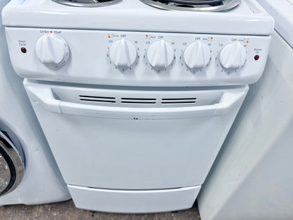 20 Inch Hotpoint Electric Range , Oven , White , 373861