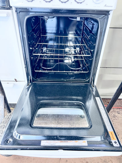 20 Inch Amana Electric Range , 4 Burner , Oven , White , 373862