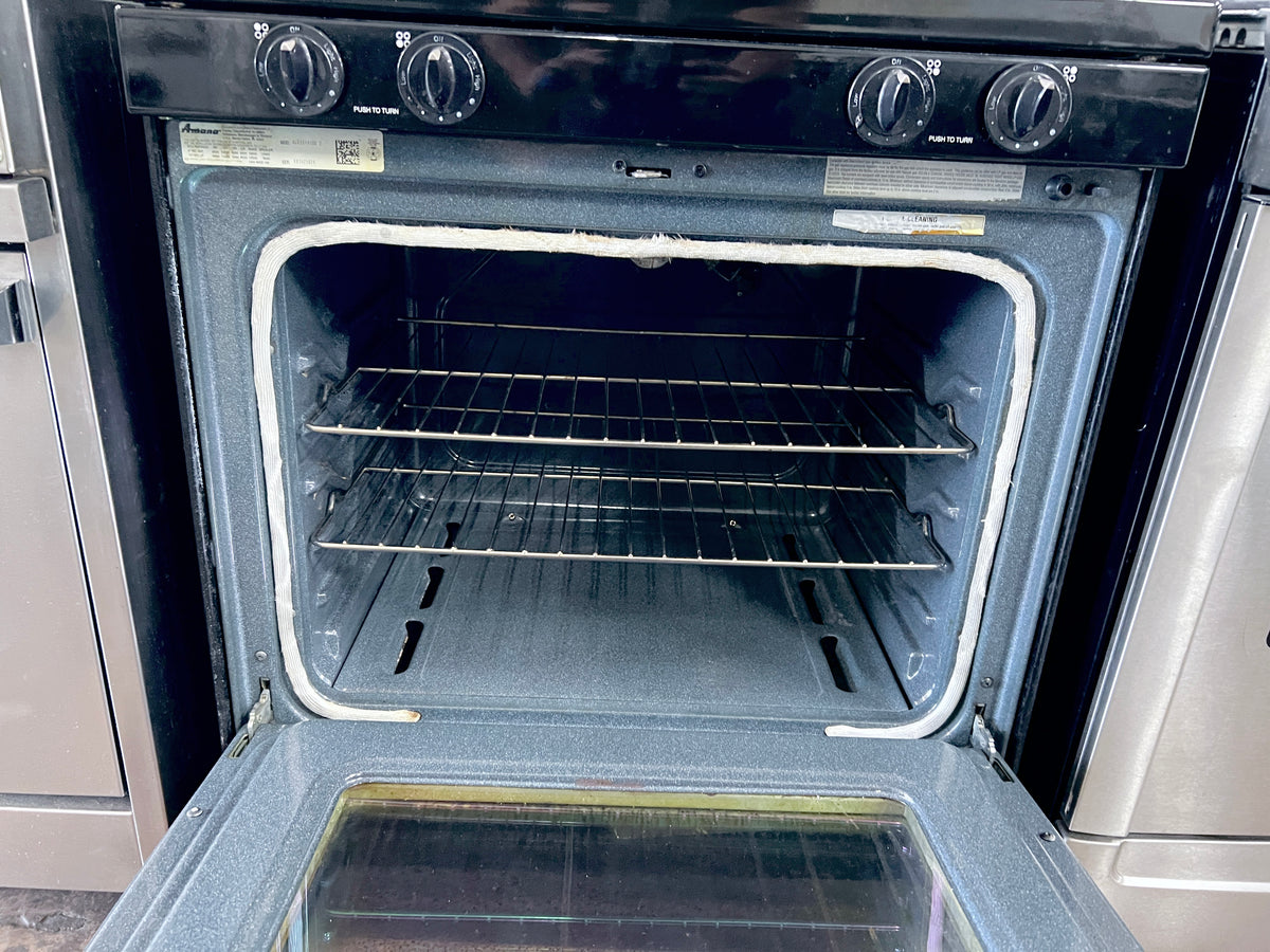 30 Inch Amana Black Gas Range AGR5844VDB2 , 4 Burner , Oven , 373875