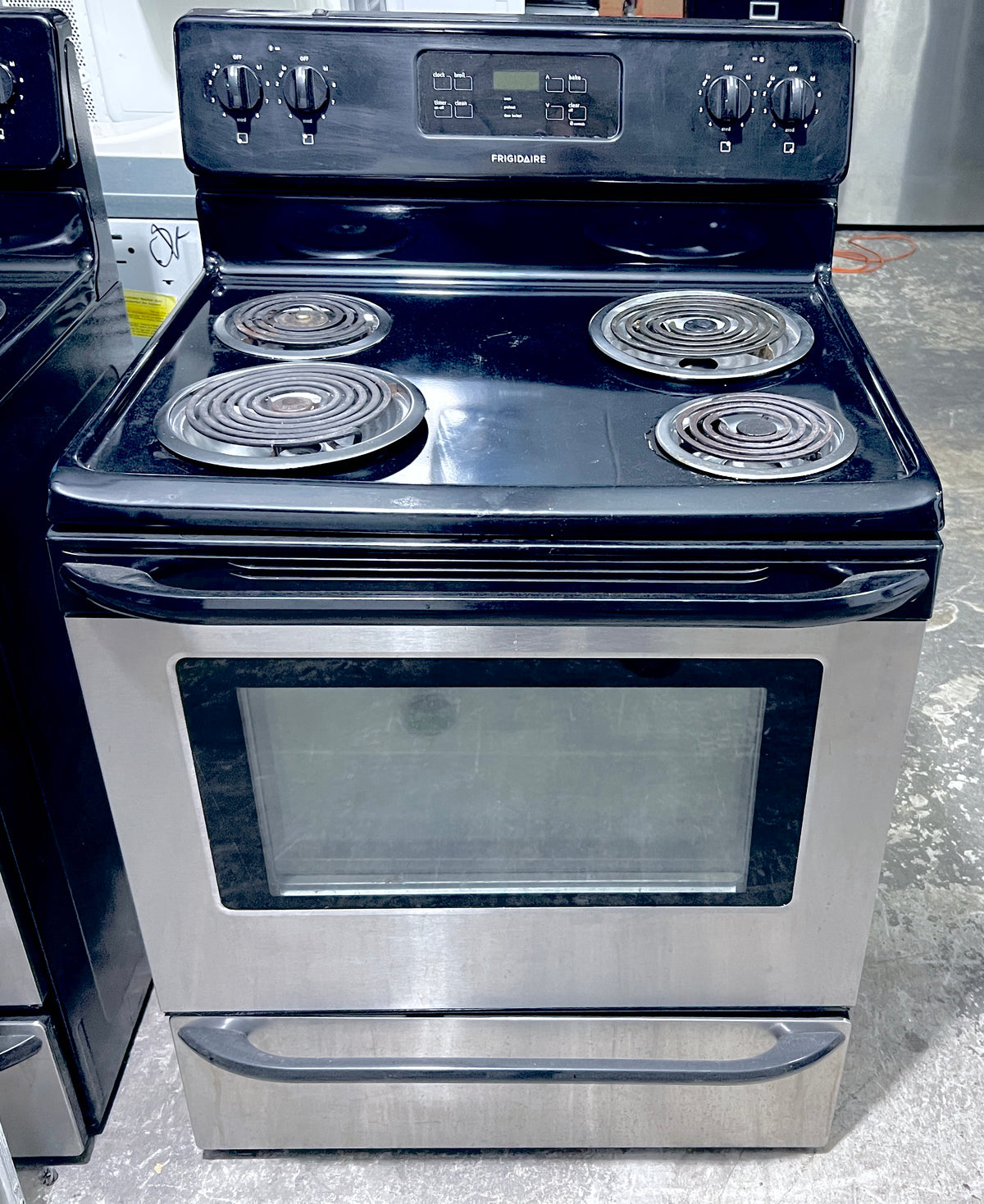 30 Inch Frigidaire Range Electric 4 Burner Coil Element Cooking Stainless Steel 373882