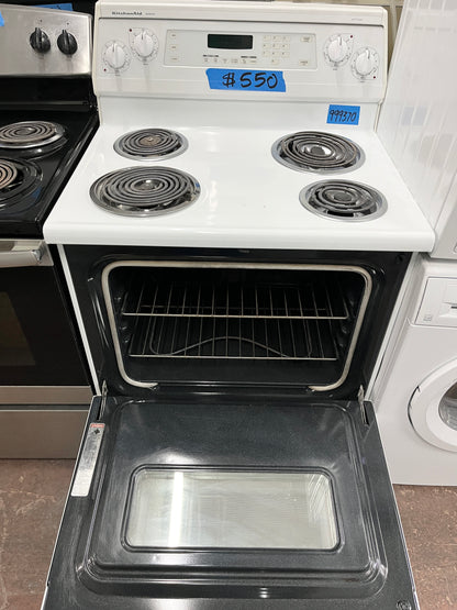 Kitchenaid 30 Inch Freestanding Electric Range , 4 Burner Coils , White, Used, 999370