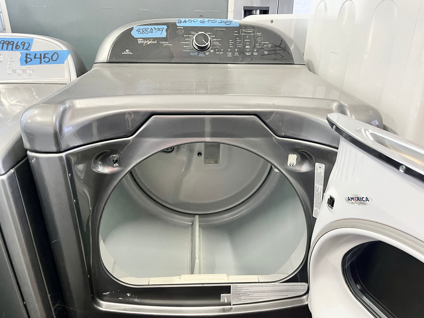 Whirlpool Cabrio Platinum Gas Dryer in Gray Color , Used , 888479