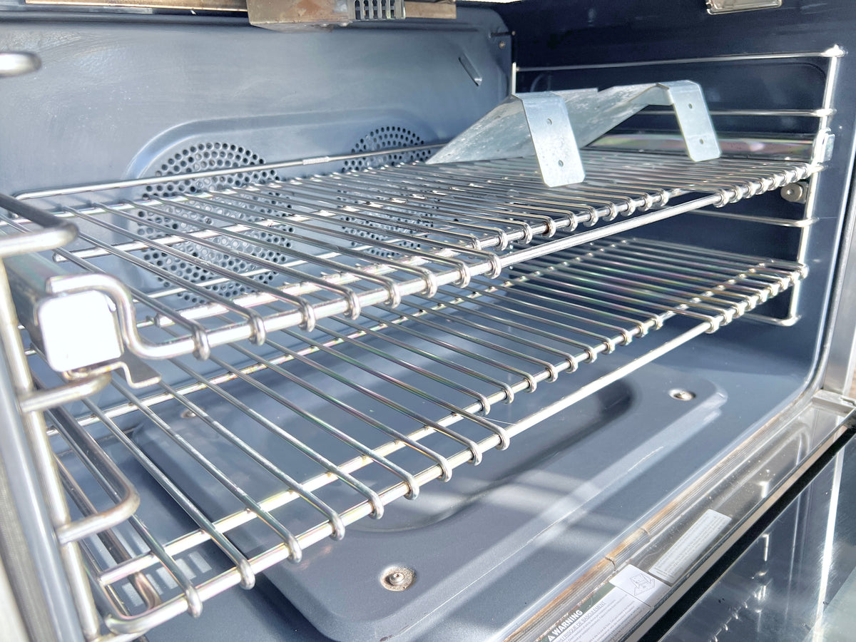 Miele 36 inch HR1134G Gas Range 6 Burners, Simmer, Convection Oven, Stainless Steel  , 373779