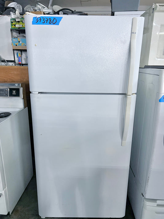 30 Inch Kenmore Top Freezer White Refrigerator , 18 Cu Ft  , 373780