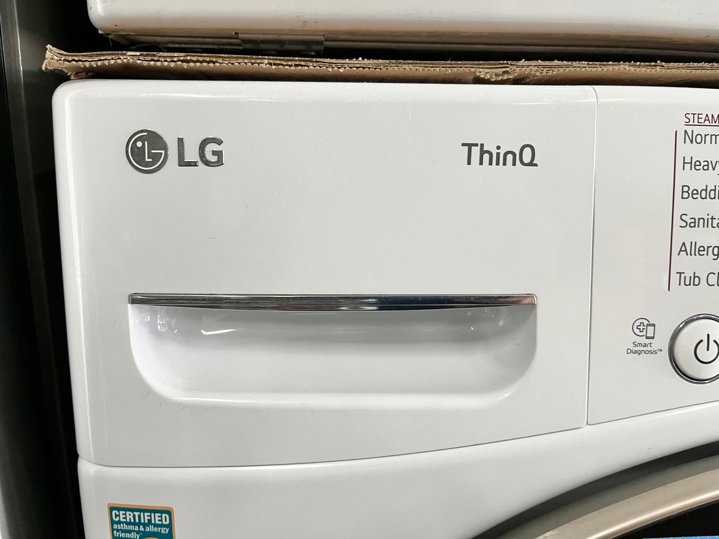 LG  WM4000HWA 27 Inch Smart Front Load Washer 4.5 Cu. Ft., Sense Clean, Smart ThinQ, Smart Diagnosis,Sanitary, Allergiene, ColdWash, NSF, Energy Star,  White , 999682