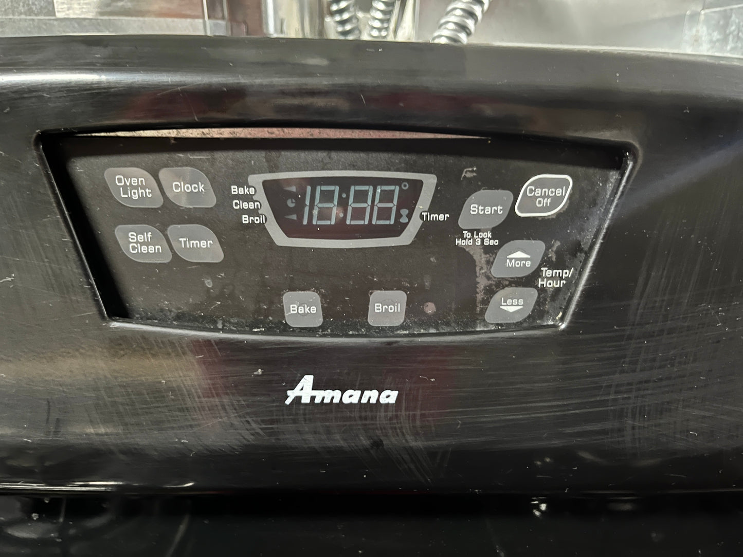 Amana 30 inch Gas Range 4 Burner, Black, AGR5844VDB, 101219