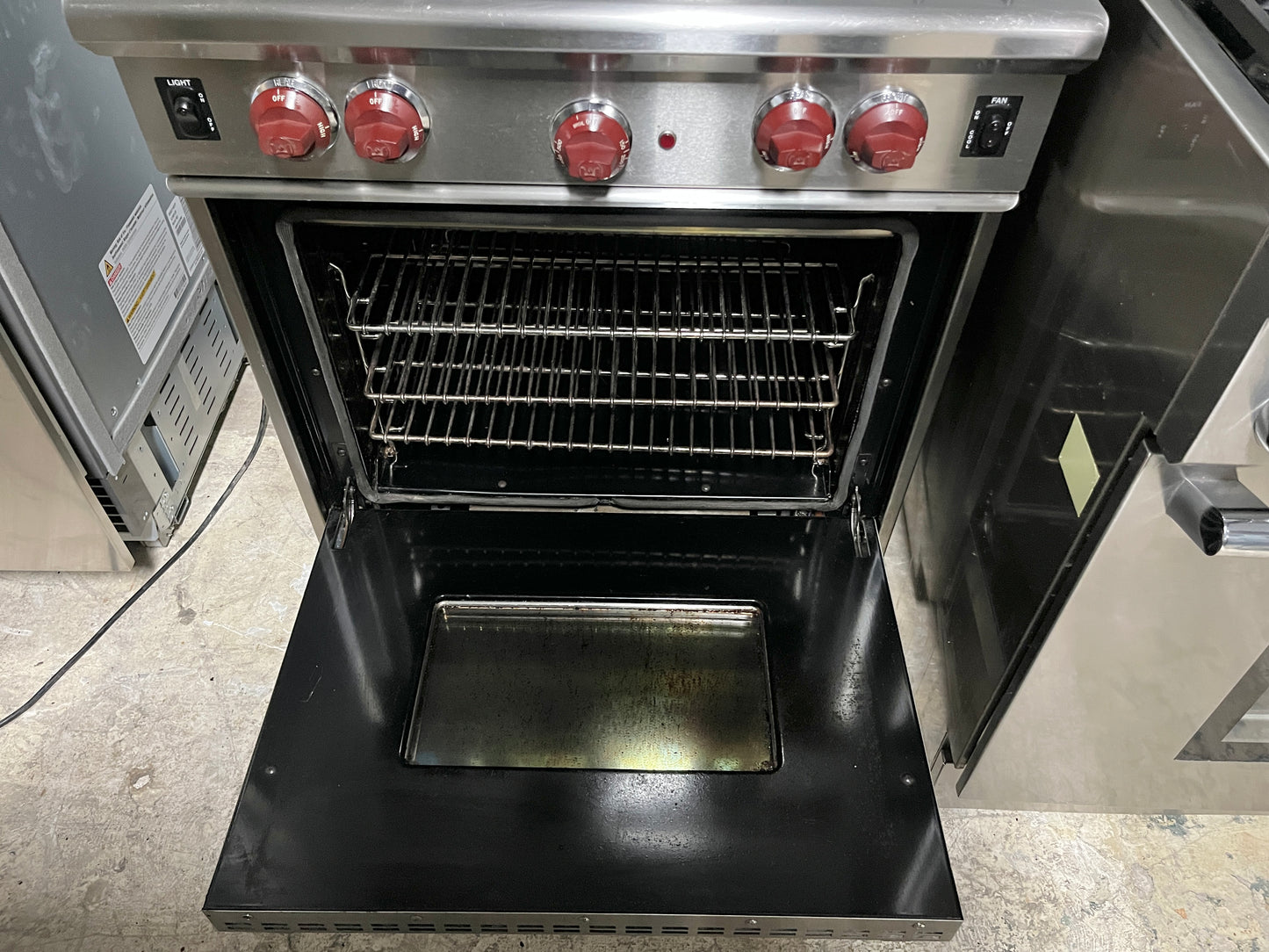 Wolf Pro Style 30 Inch Gas Range , Stainless Steel , Red Knobs, 4 Burners, Convection Oven, Used, 101262