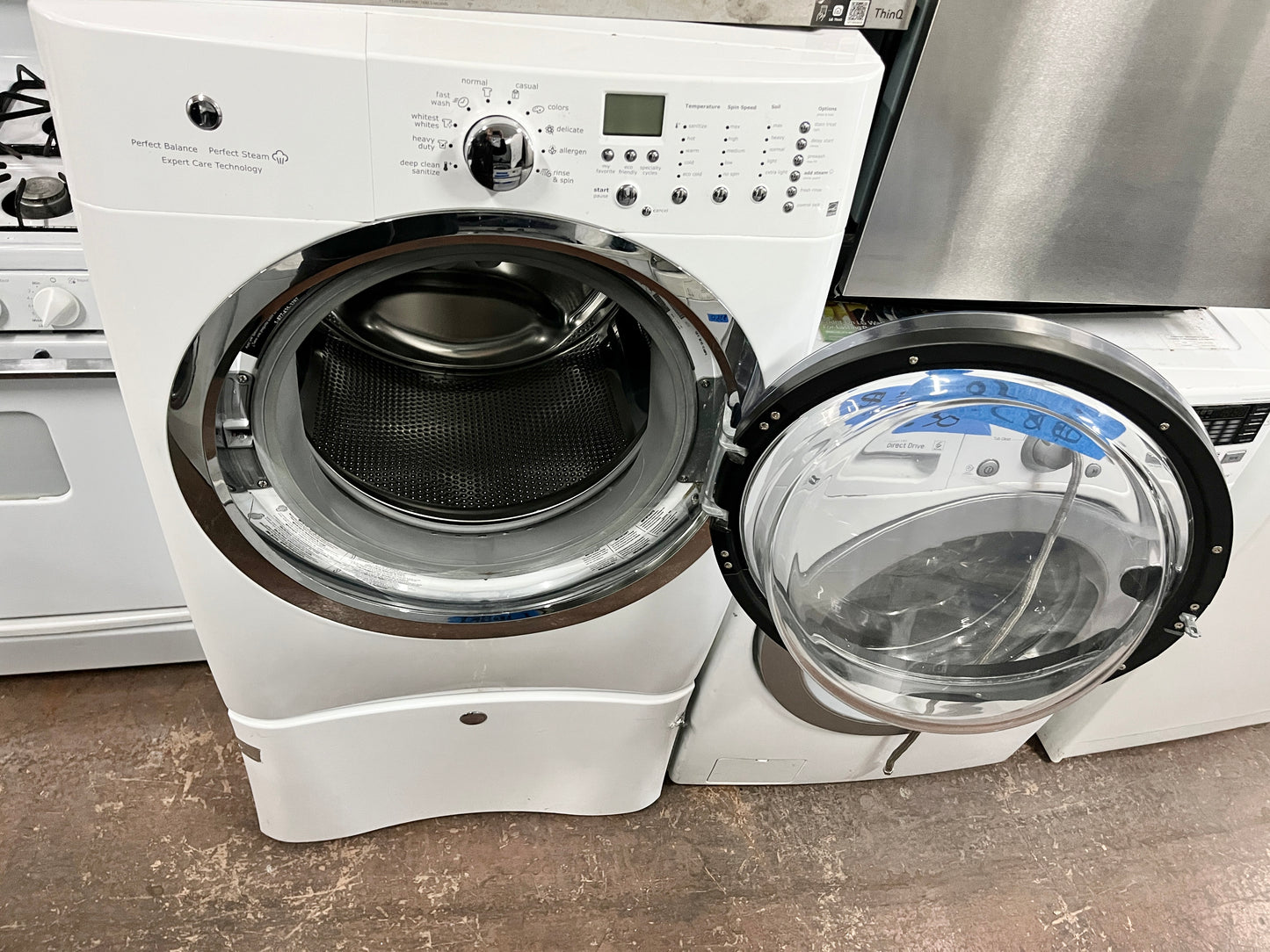 Electrolux IQ Touch Series  EIFLS60JIW 27 Inch 4.3 cu. ft. Front Load Washer with 11 Wash Cycles, 1,300 RPM, Perfect Steam, Fast Wash, Deep Clean, Perfect Balance Vibration System ENERGY STAR Island White , 101266