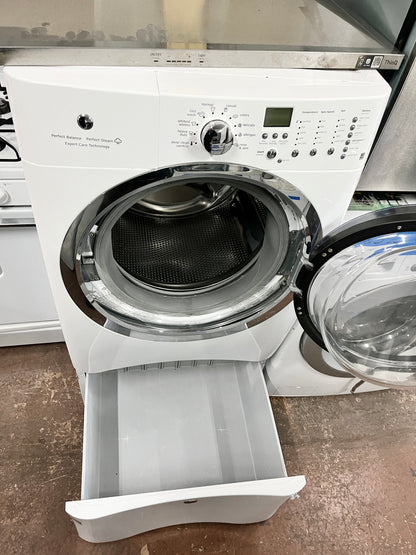 Electrolux IQ Touch Series  EIFLS60JIW 27 Inch 4.3 cu. ft. Front Load Washer with 11 Wash Cycles, 1,300 RPM, Perfect Steam, Fast Wash, Deep Clean, Perfect Balance Vibration System ENERGY STAR Island White , 101266