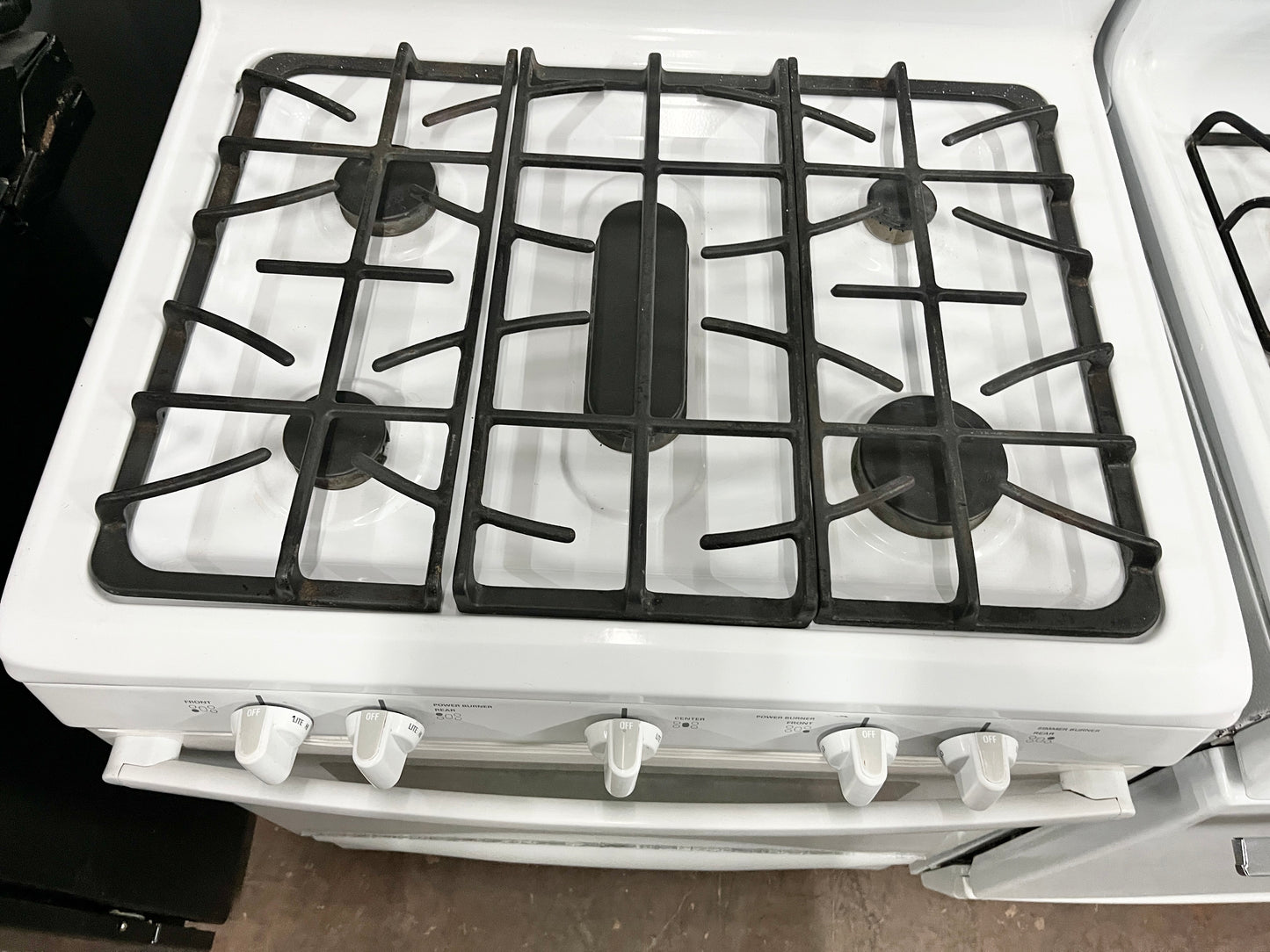 Kenmore White 5 Burner Gas Range 790.77482801 , White, 101268