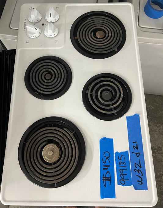 30" Frigidaire Electric 4 Burner Coil Top Cooktop in White 999185