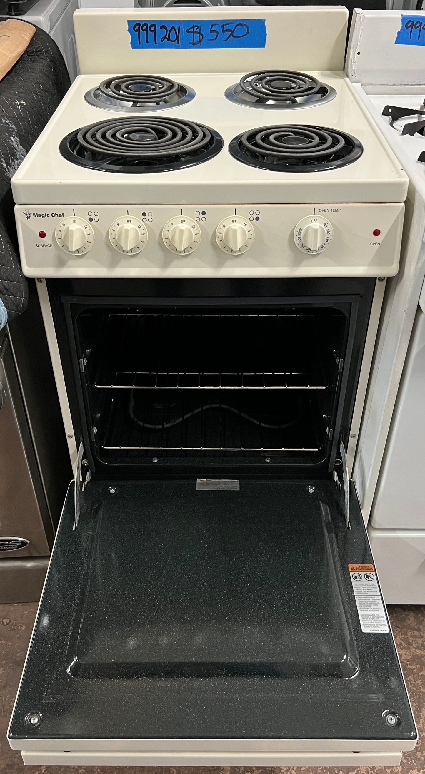 20" Magic Chef,Compact Electric Range,Coils,Stove,Off-White,Used, 999201