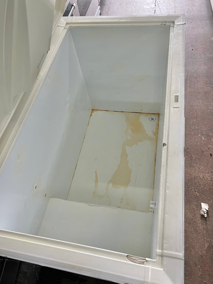 Kenmore 48.5 Inch Chest Freezer White , Used ,