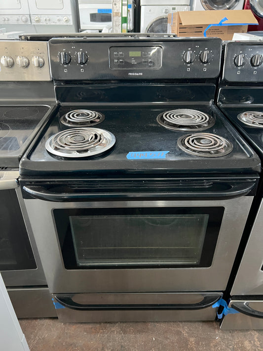 Frigidaire 30 Inch Electric Range 4 burner Stainless Steel , Black , Coil Elements , 444511