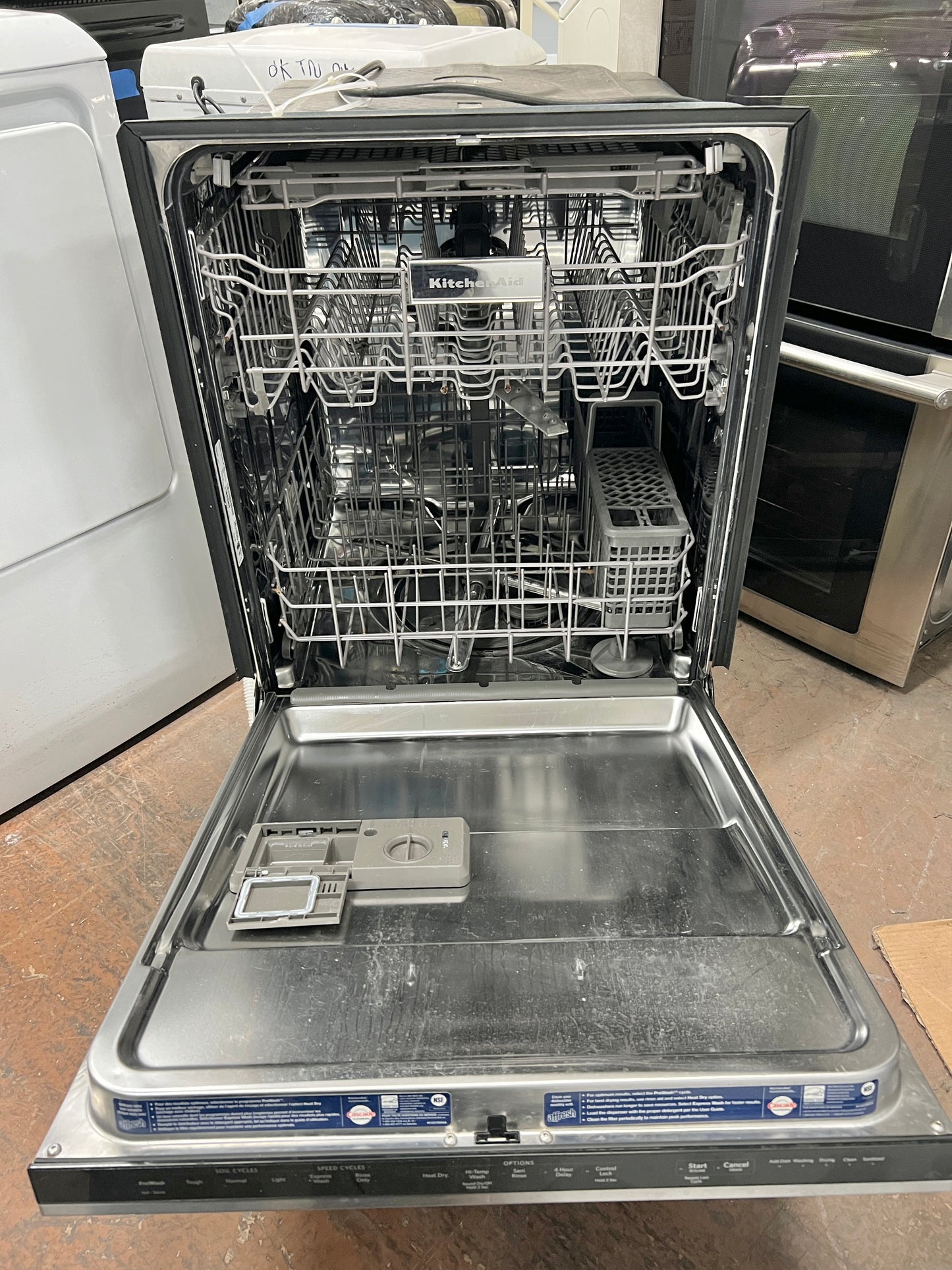 24 Inch KitchenAid Top Control Dishwasher In Stainless Steel, KDTE204DSS0, 444309