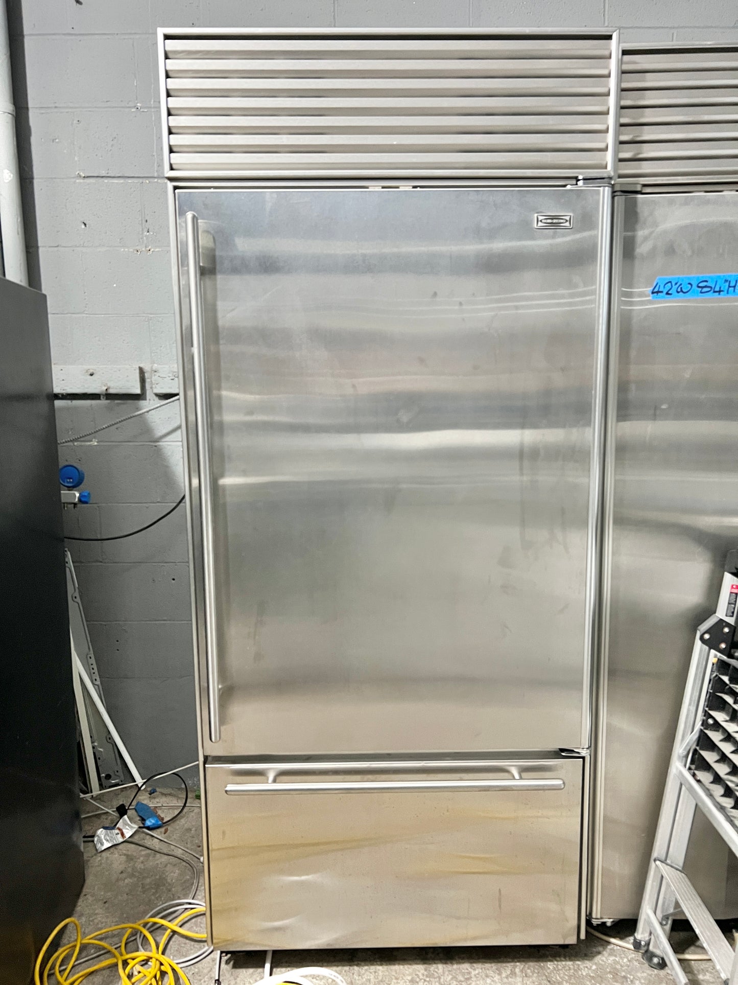 36 Inch Subzero 650S Built In Bottom Freezer Top Refrigerator Stainless Steel , 444516