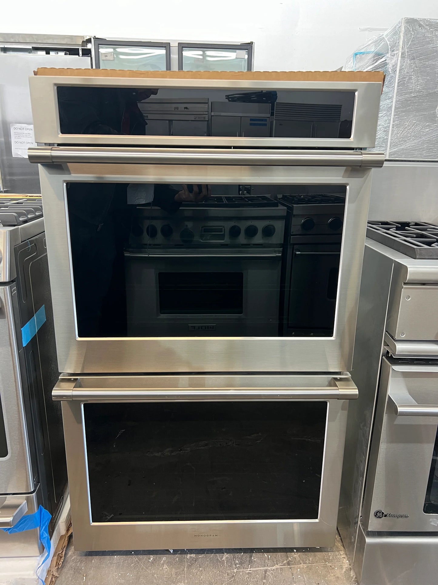 New Open Box GE Monogram ZTD90DPSNSS 30 Inch Double Convection Smart Electric Wall Oven 10 Cu. Ft. Total Capacity, True European Convection, Self-Clean, Steam Clean Option, Sabbath, Proof Mode, Warm Mode, UL, Stainless Steel, 369236