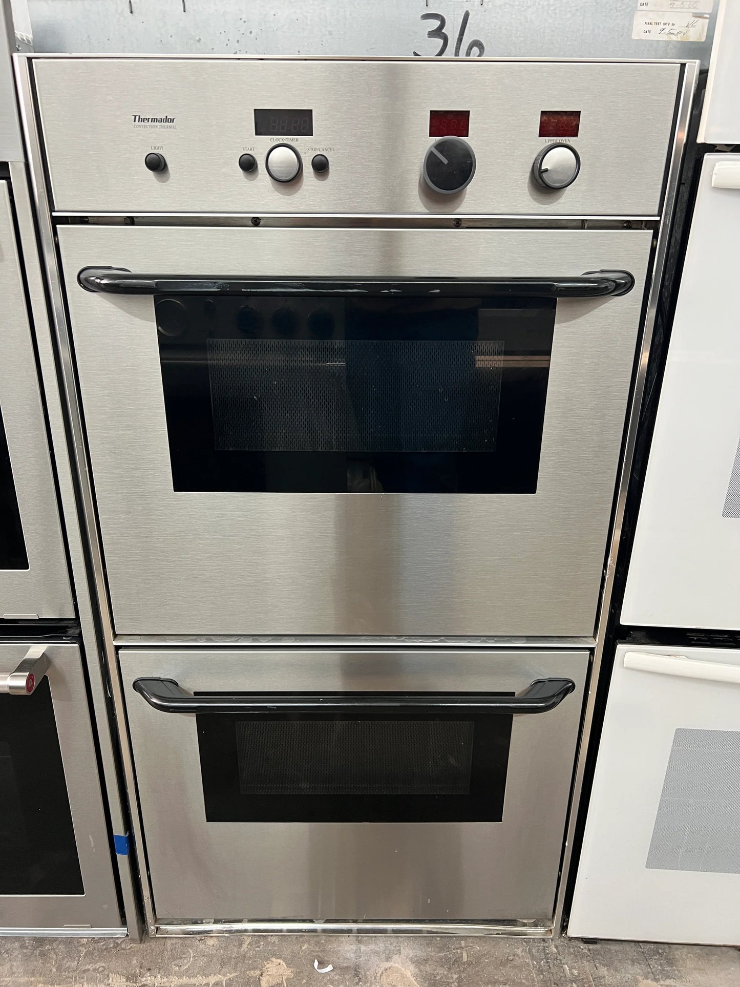 Thermador 27 Inch CT227N S Built In Electric Double Wall Convection Oven in Stainless Steel 369174