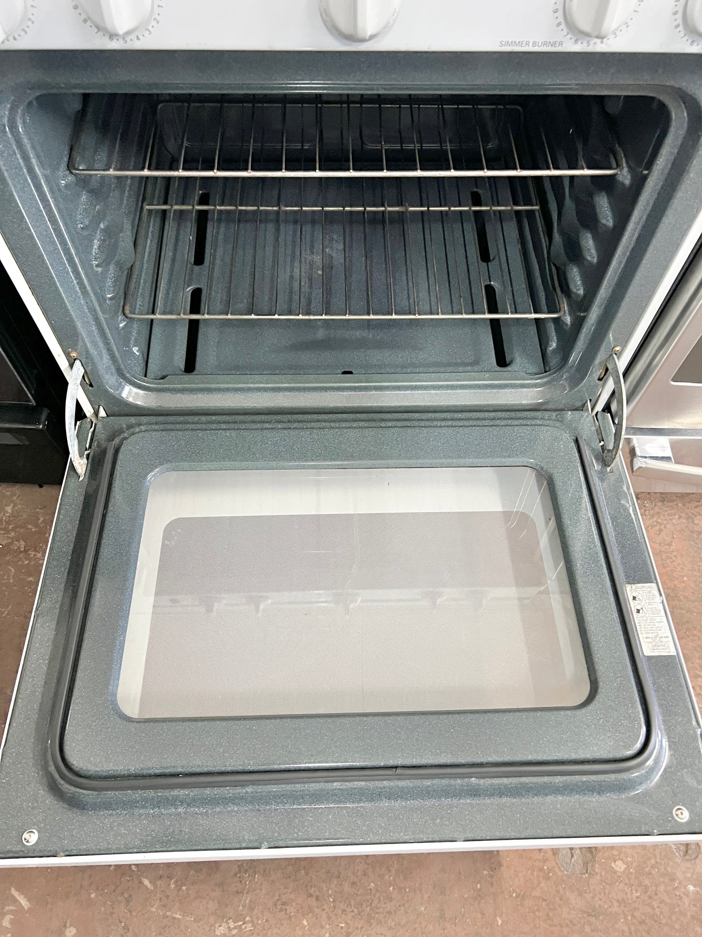 30 Inch Kenmore Gas Range , 4 Burner , Oven 444534