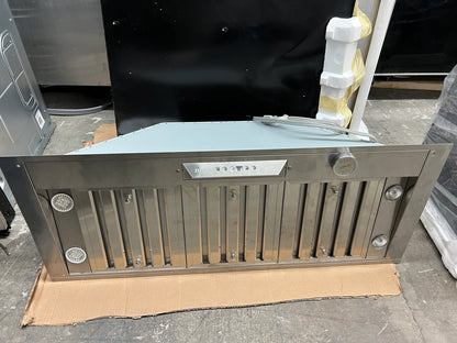 Zephyr Power Tornado III Series AK8300ASX 38 Inch Cabinet Insert Power Pack, Multiple Blower Options, 4 Halogen Lamps, Stainless Steel , Like New 369427