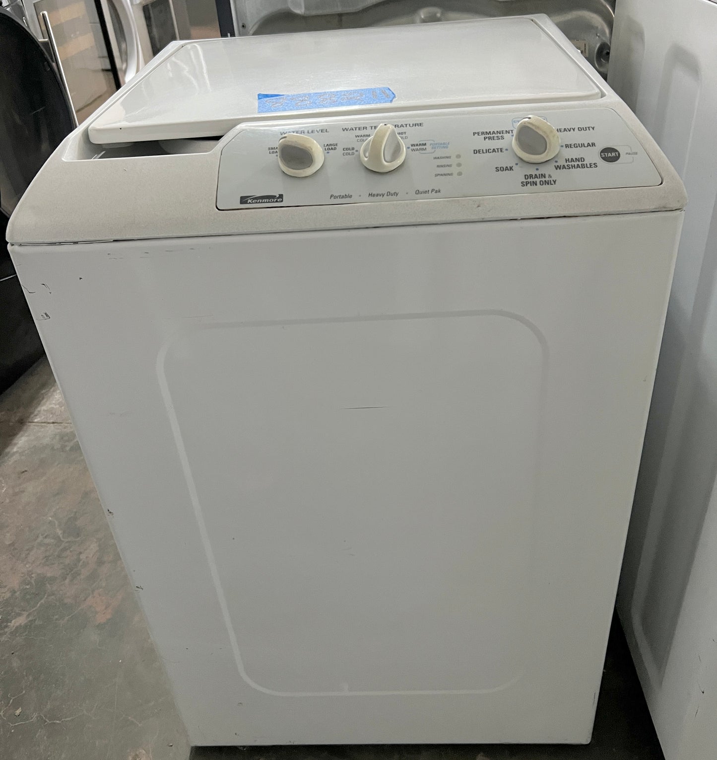 Kenmore 便攜式重型頂部負載洗衣機白色 888211