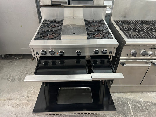 Garland 36 Inch Gas Range in Stainless Steel, 4 Open Burners with Griddle Convection Oven , 369443