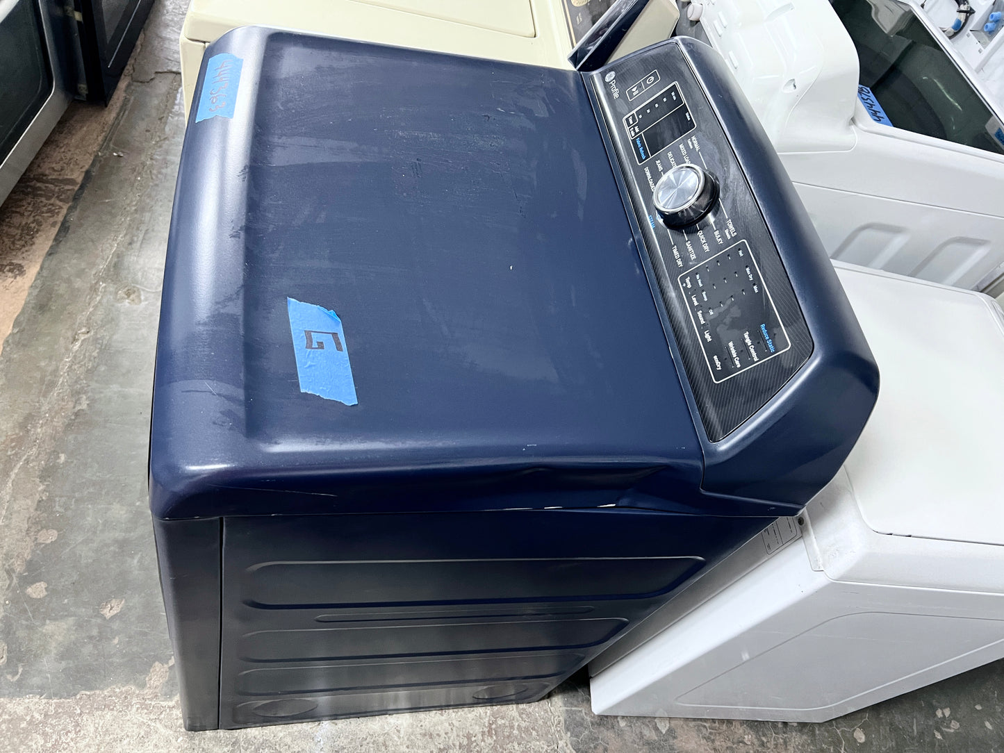 27 Inch GE Profile  PTD90EBPTRS Smart Electric Dryer 7.3 Cu.Ft., Steam Cycle, Sanitize Quick Dry, Sensor Dry,  Energy Star Sapphire Blue , New Open Box , 444363