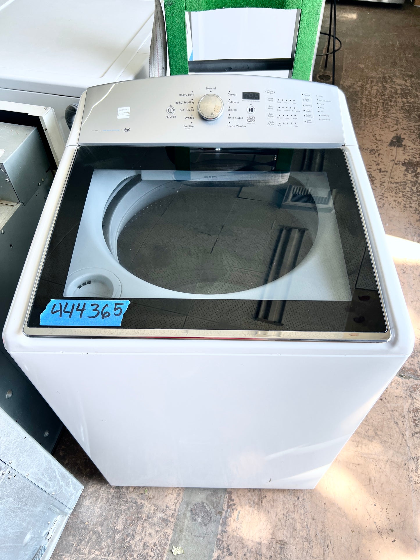 27 Inch Kenmore Top Load Washer High Efficient , White , 110.28132413, 444365