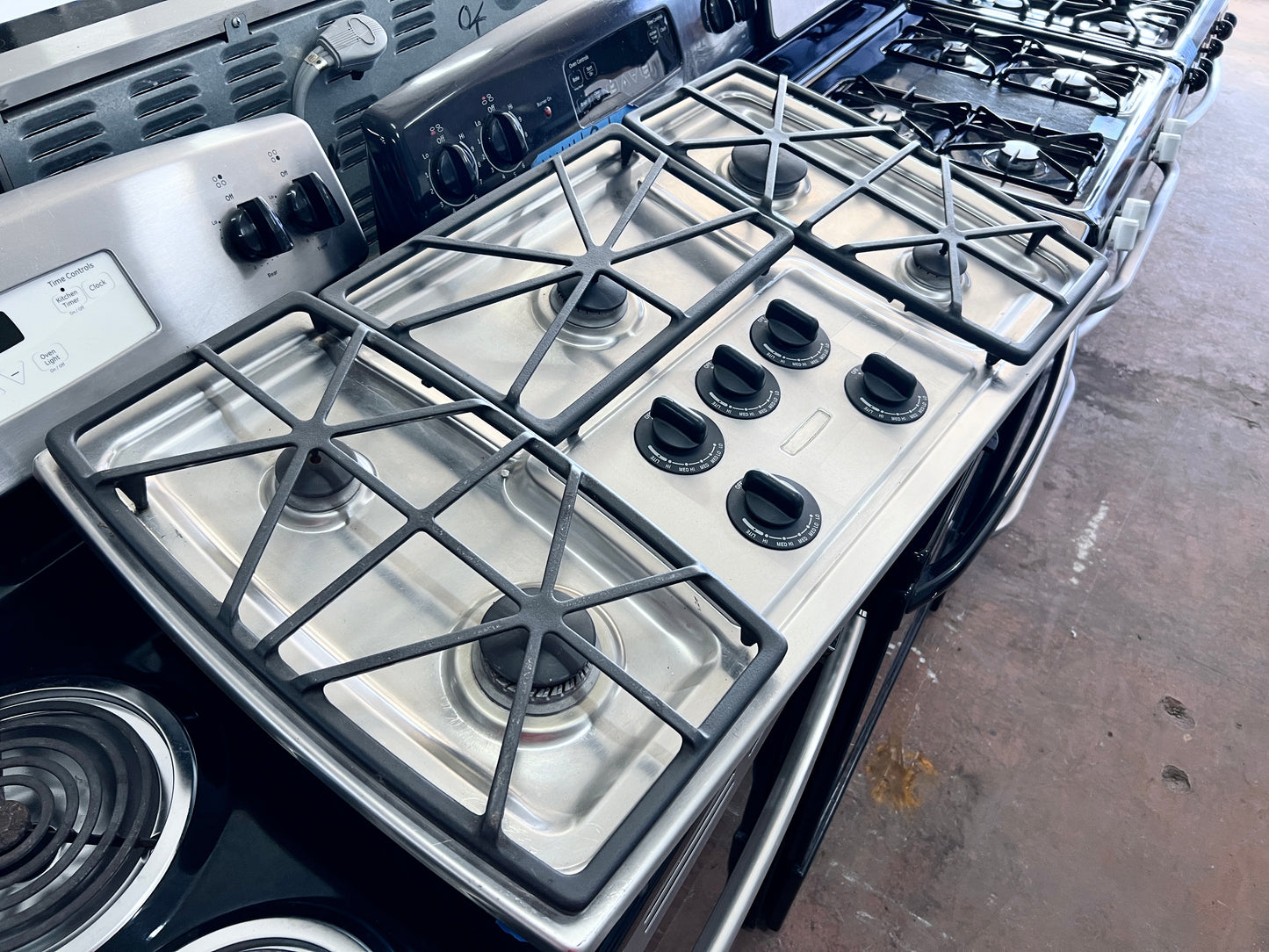 36 Inch Kitchenaid KGCS166GSS 5 Burner  Gas Cooktop ,, Stainless Steel , Electronic Ignition, 888709