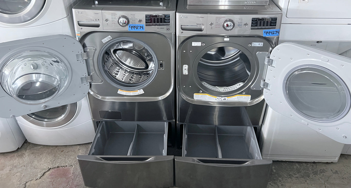 29 Inch LG Front Load 5.2 Cu Ft Washer & Electric Dryer 9.0 Cu Ft  Set In Graphite Steel DLEX8100V, WM8100HVA, 444274