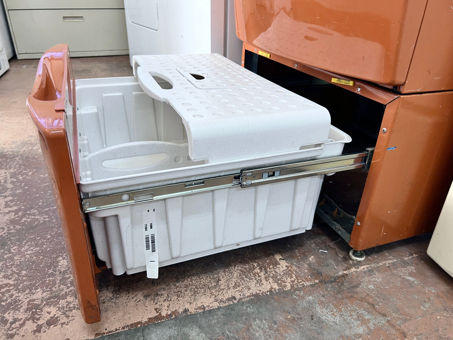 Kenmore Elite HE4 前置式電動烘乾機橙色 110.85089401，含底座 888704