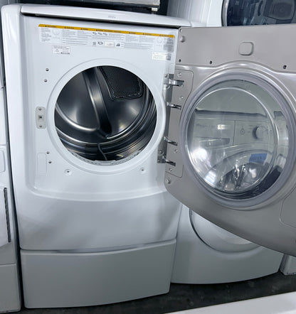 29 Inch LG TurboSteam Series  DLEX9000W 9.0 cu. ft. Electric Dryer TurboSteam, Front Load , Smart ThinQ Wi-Fi, SmartDiagnosis, Wrinkle Care, Sensor Dry, 14 Dry Cycles and 5 Temperature Selections, White , 444276