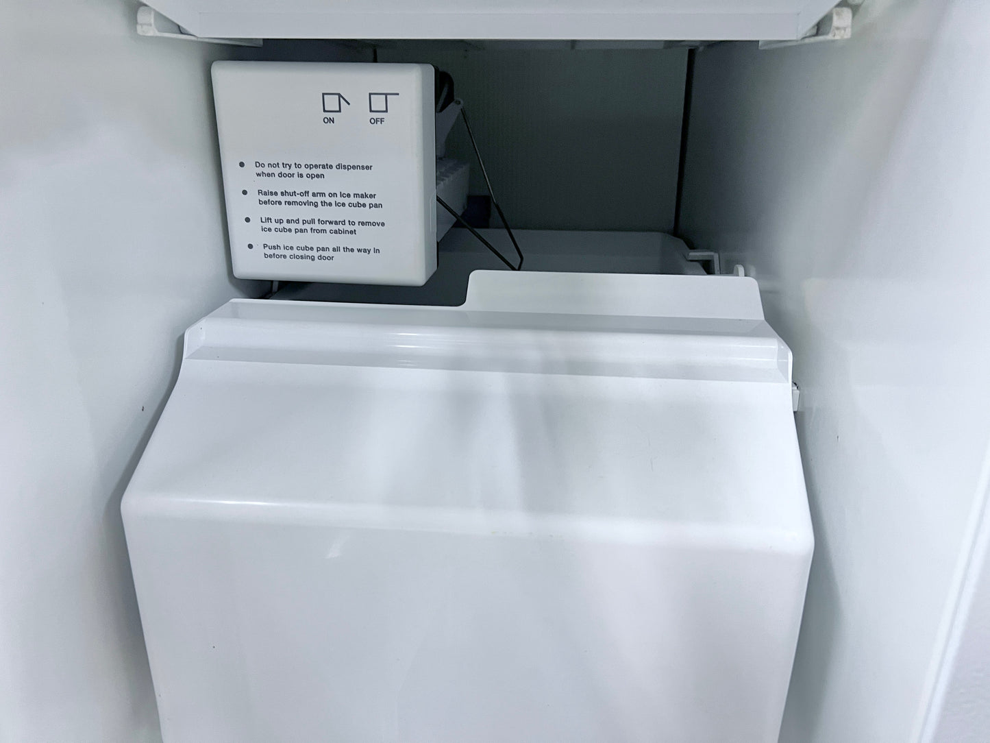 Whirlpool 36 Side By Side Full Depth Refrigerator In Off White With Ice Maker, SS25AEXHW01, 444332