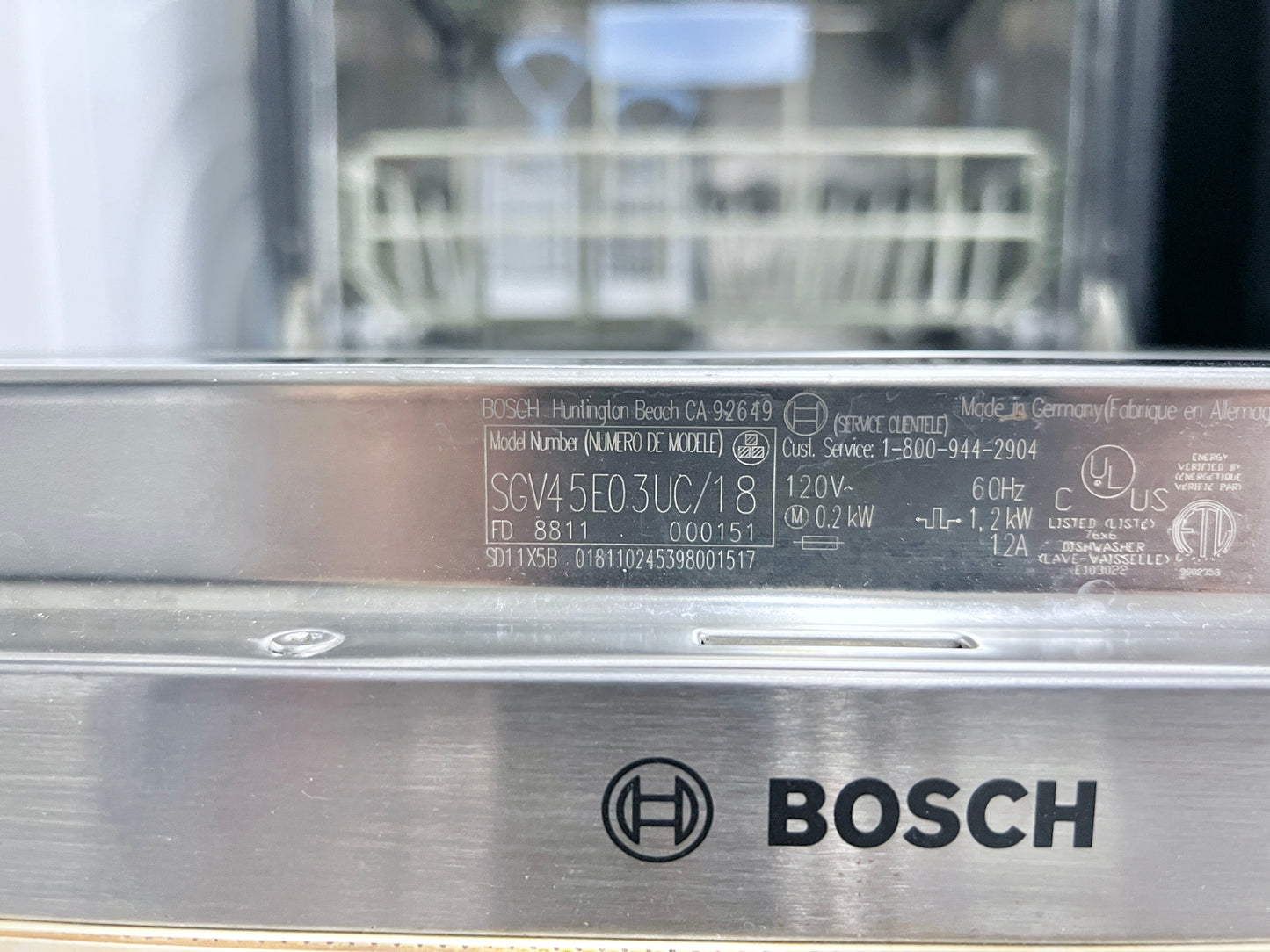 24 Inch Bosch Integra Series  SGV45E03UC Built in Fully Integrated Dishwasher , 4 Wash Cycles, Premium Racks, panel Ready ,  46 dBA , 101348