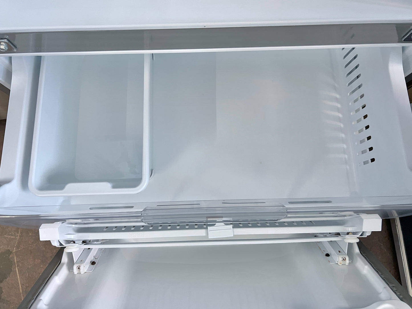 36 Inch Kenmore Elite manufactured by LG 74013 31 Cu Ft , French Door Style Bottom Freezer Stainless Steel Refrigerator , 795.74013.411, 131300